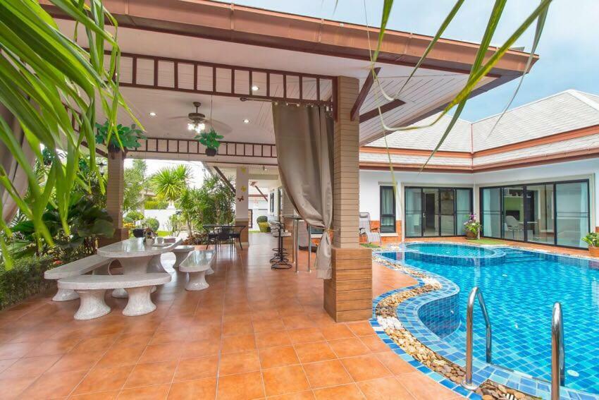 Villa Nataly Наджомтьєн Екстер'єр фото
